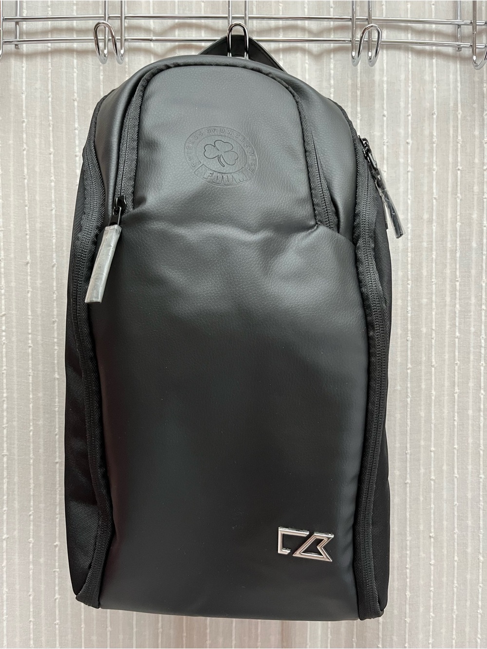 🔆NWT Cutter & Buck x Black Clover Matte Black Golf Shoe Bag